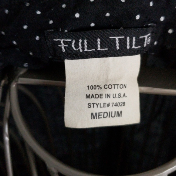 Black and white polka dot short sleeve blouse - Picture 7 of 7